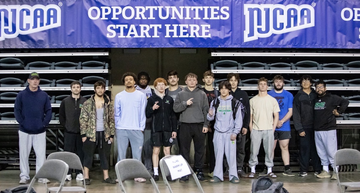Men's Wrestling Finishes #14 in D1 at NJCAA Nationals